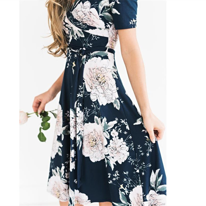 Digital Printed V-Neck Slim Short Sleeve Dress